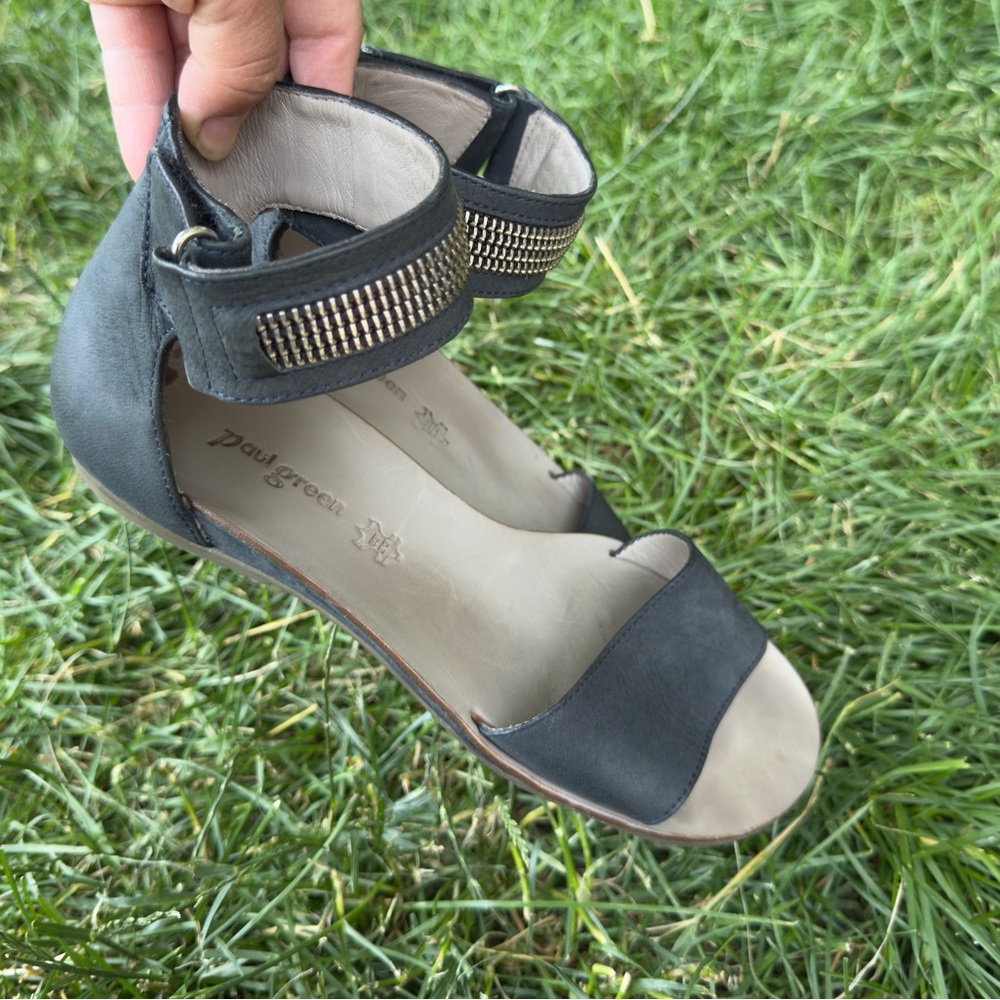 Paul Green Cotie Sandal black/gray leather flat wedge ankle strap